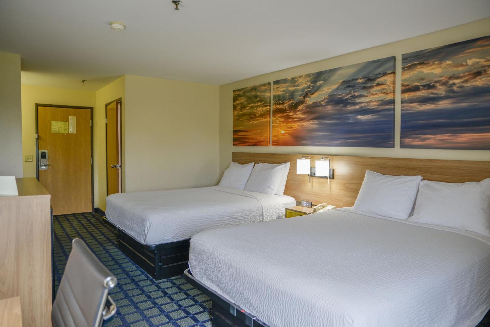 Days Inn By Wyndham Mount Vernon Bagian luar foto